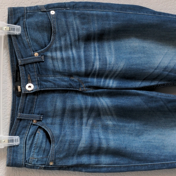 Levi's Denim - Levi's Flatters and Flaunts Straight Leg Jeans